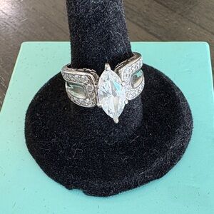 Elegant Sterling Silver Marquise Cut Ring Size 6